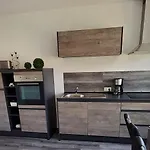 Gaestehaus Veldhausen ゲストハウス 3*